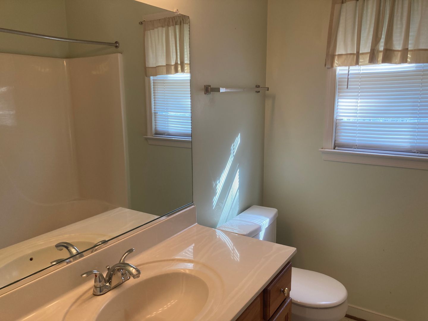 Gallery Image 13