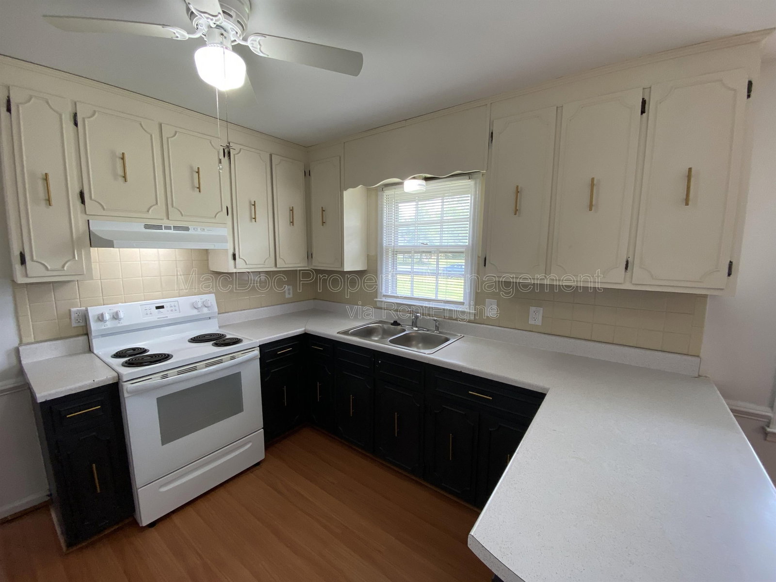 Gallery Image 11
