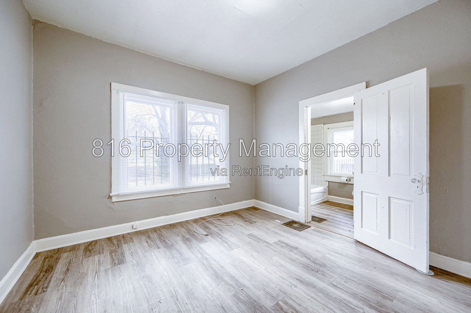 Gallery Image 15