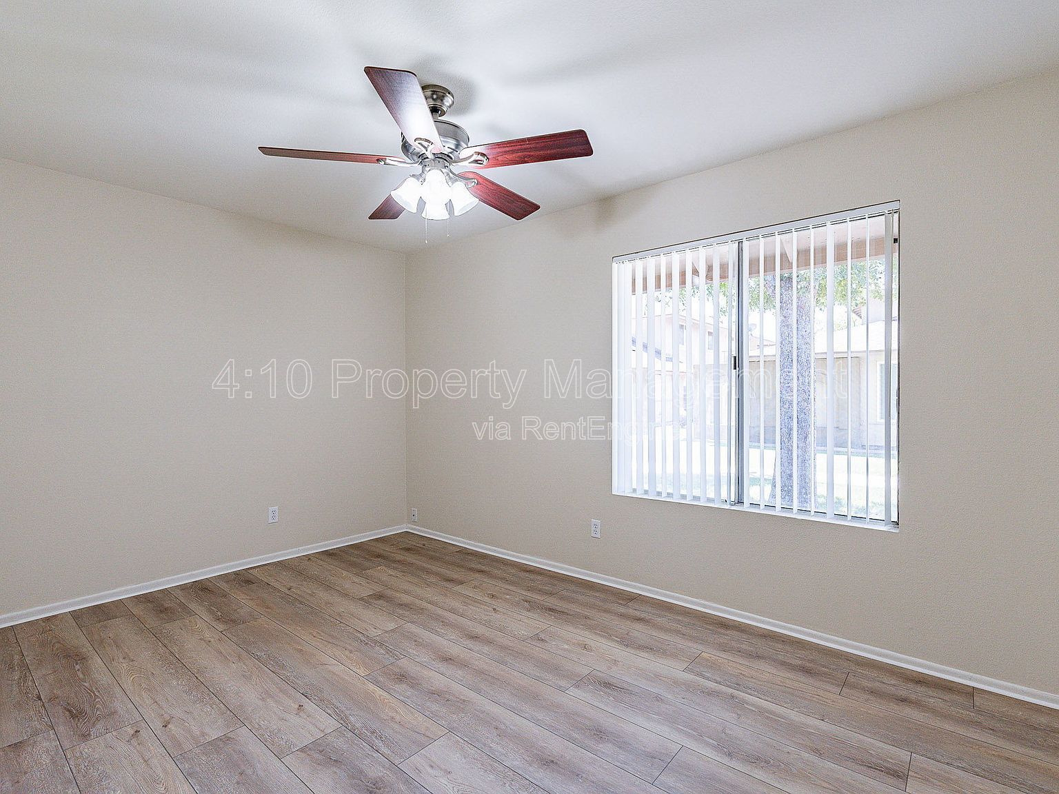 Gallery Image 18