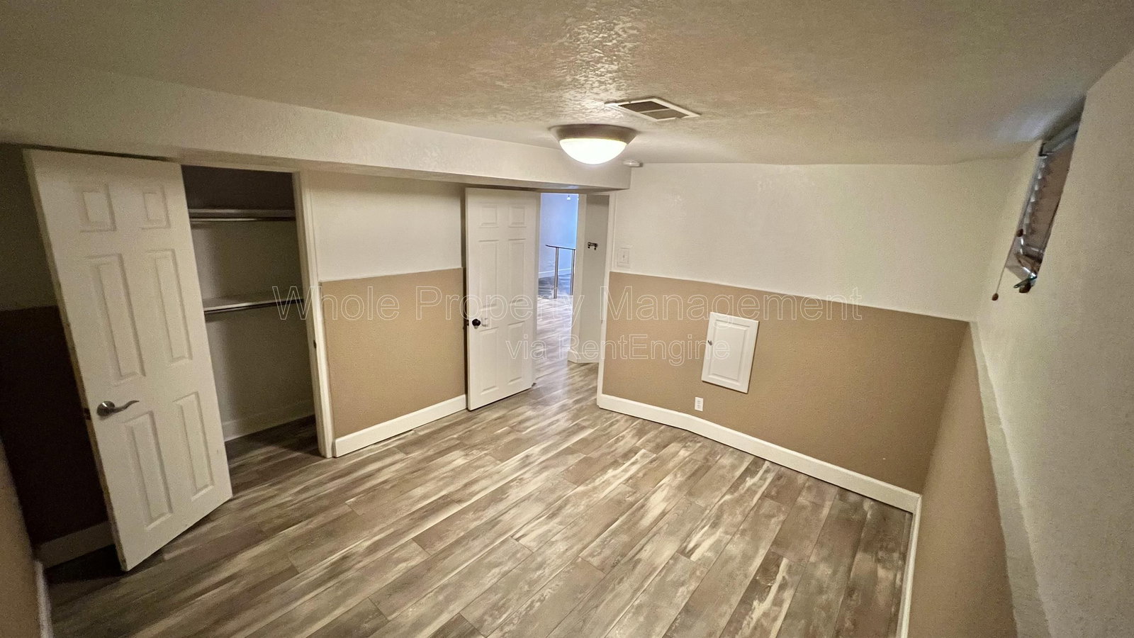 Gallery Image 19