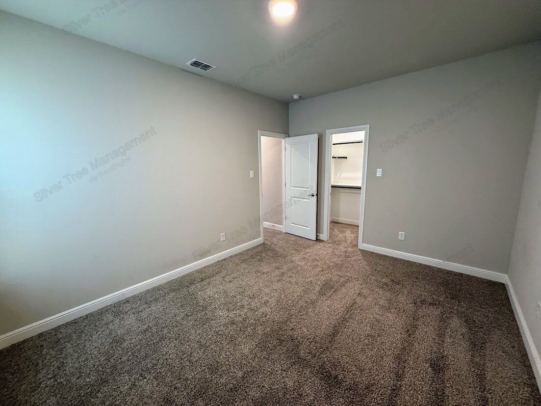 Gallery Image 32