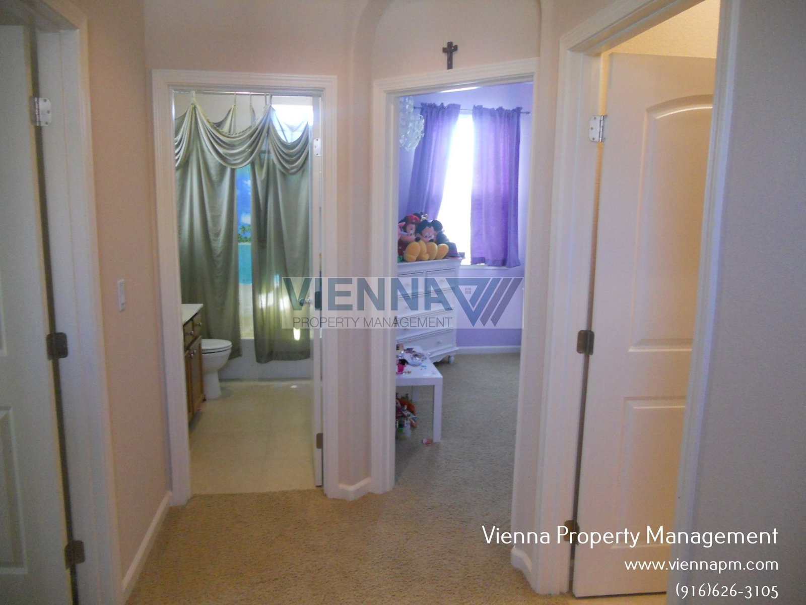 Gallery Image 18