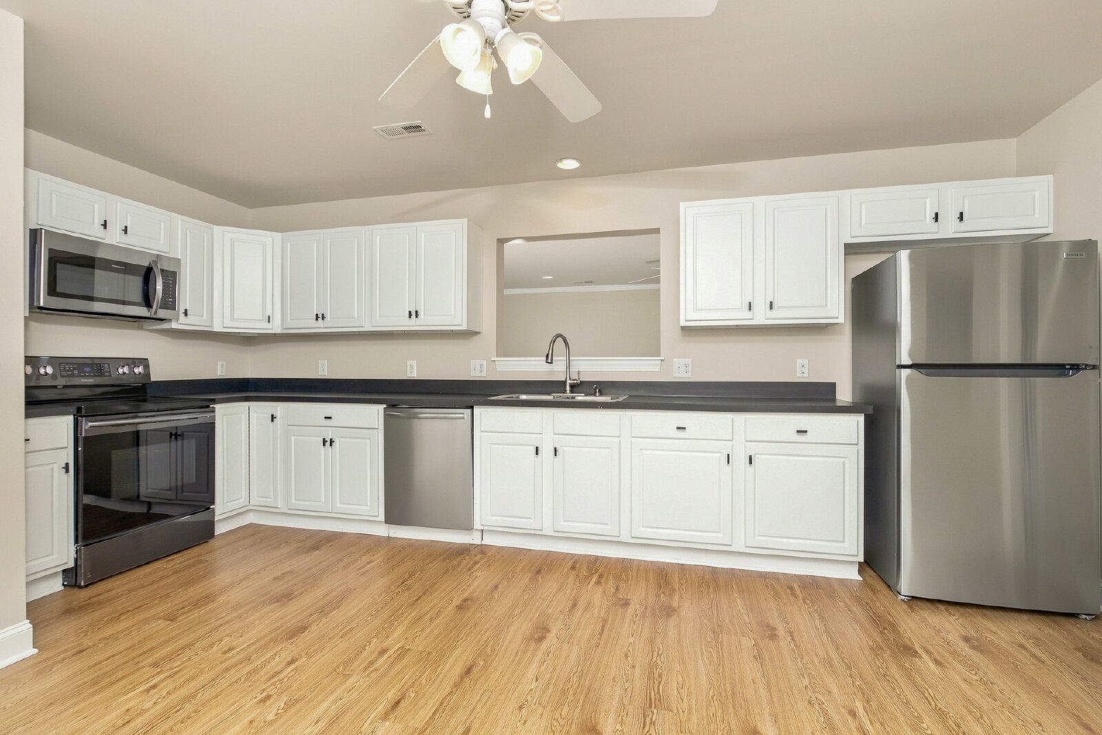 Gallery Image 6