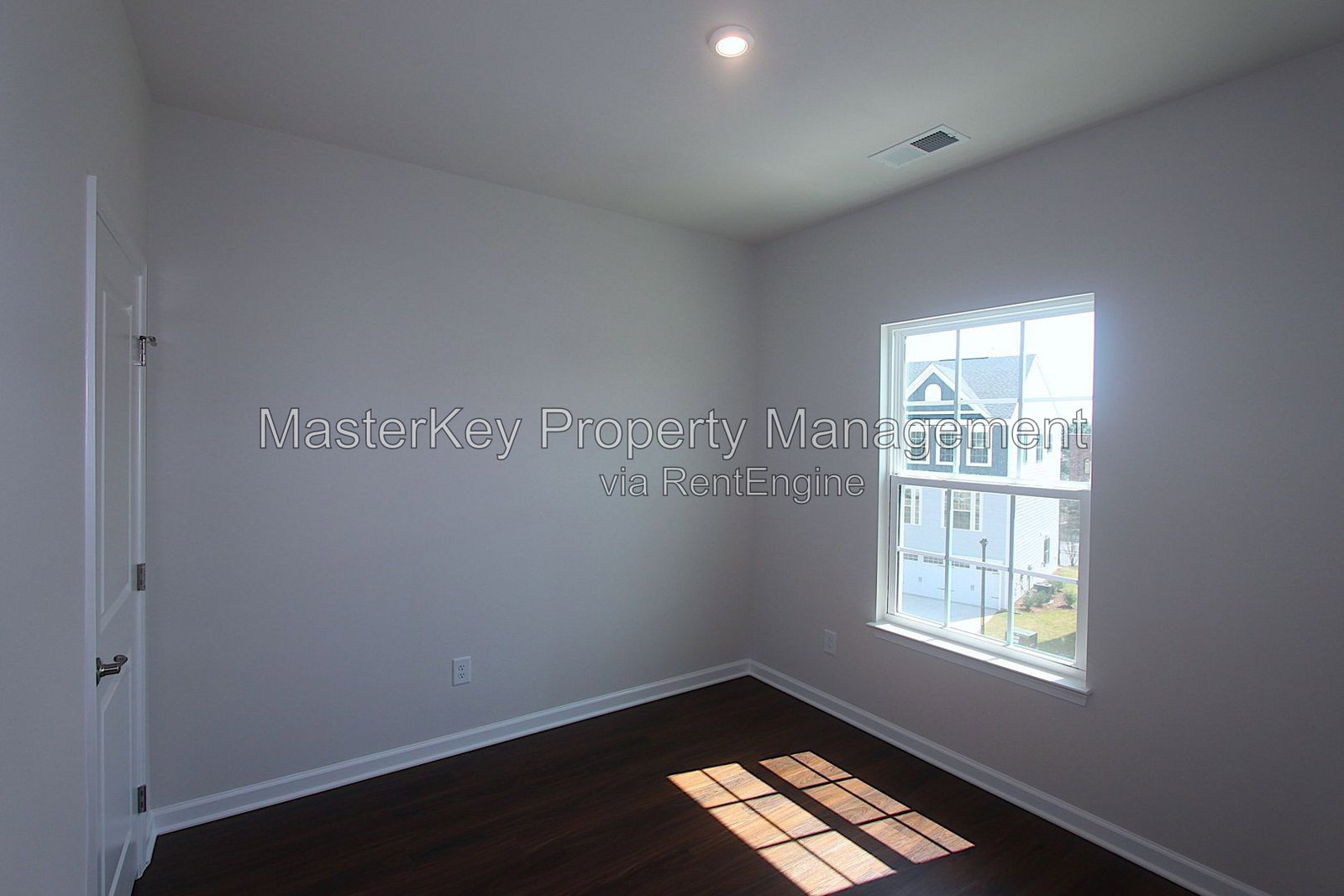 Gallery Image 19
