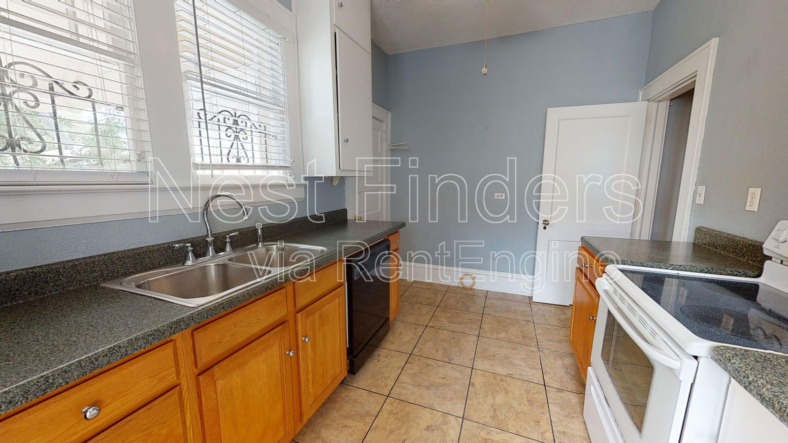 Gallery Image 13