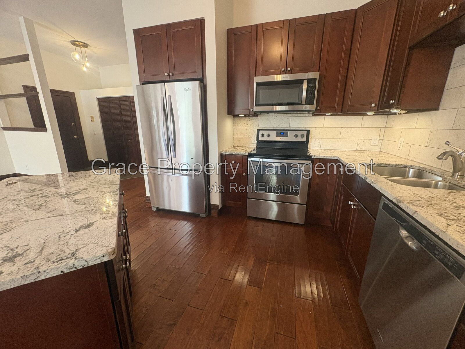 Gallery Image 18