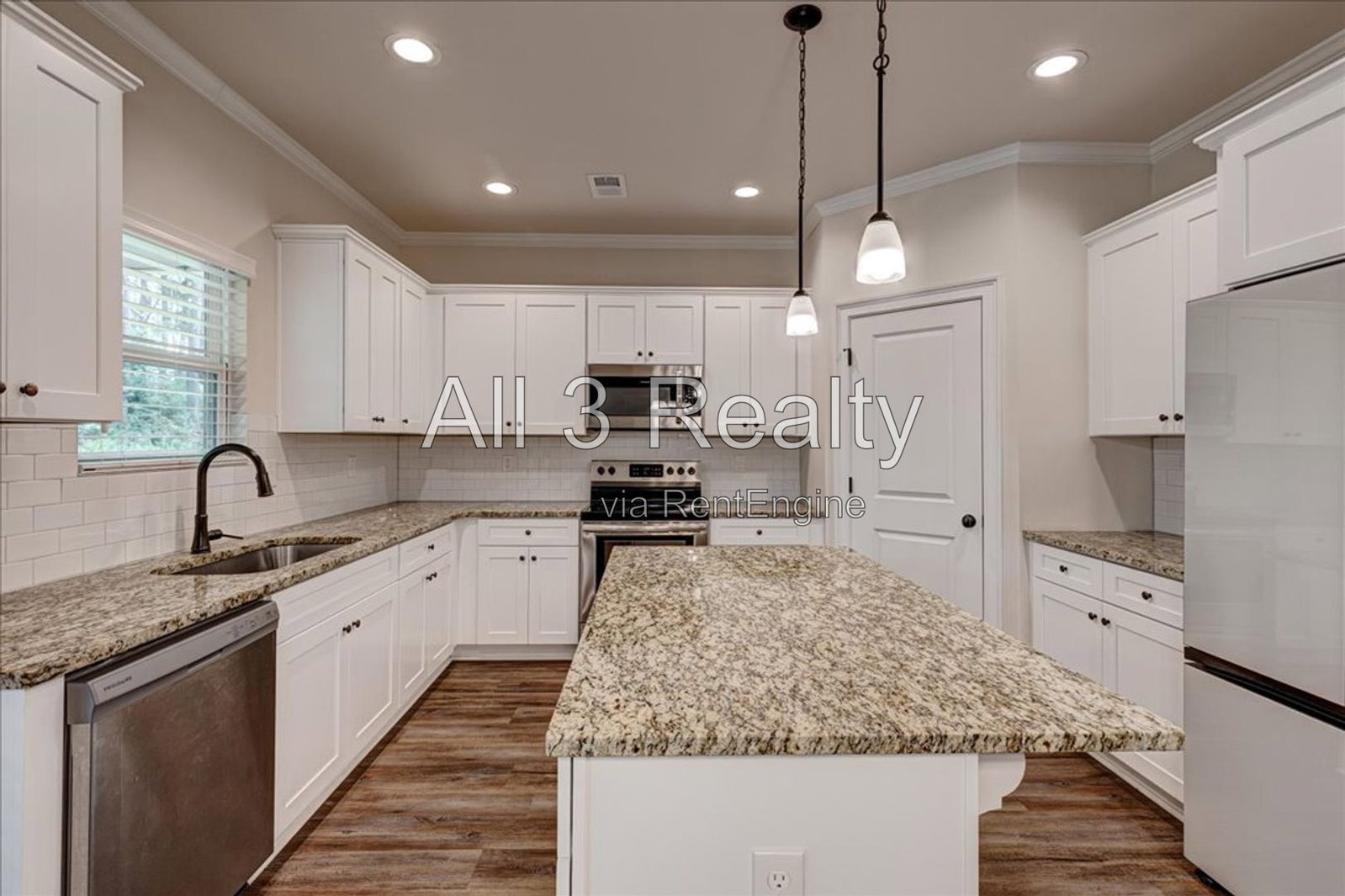 Gallery Image 15