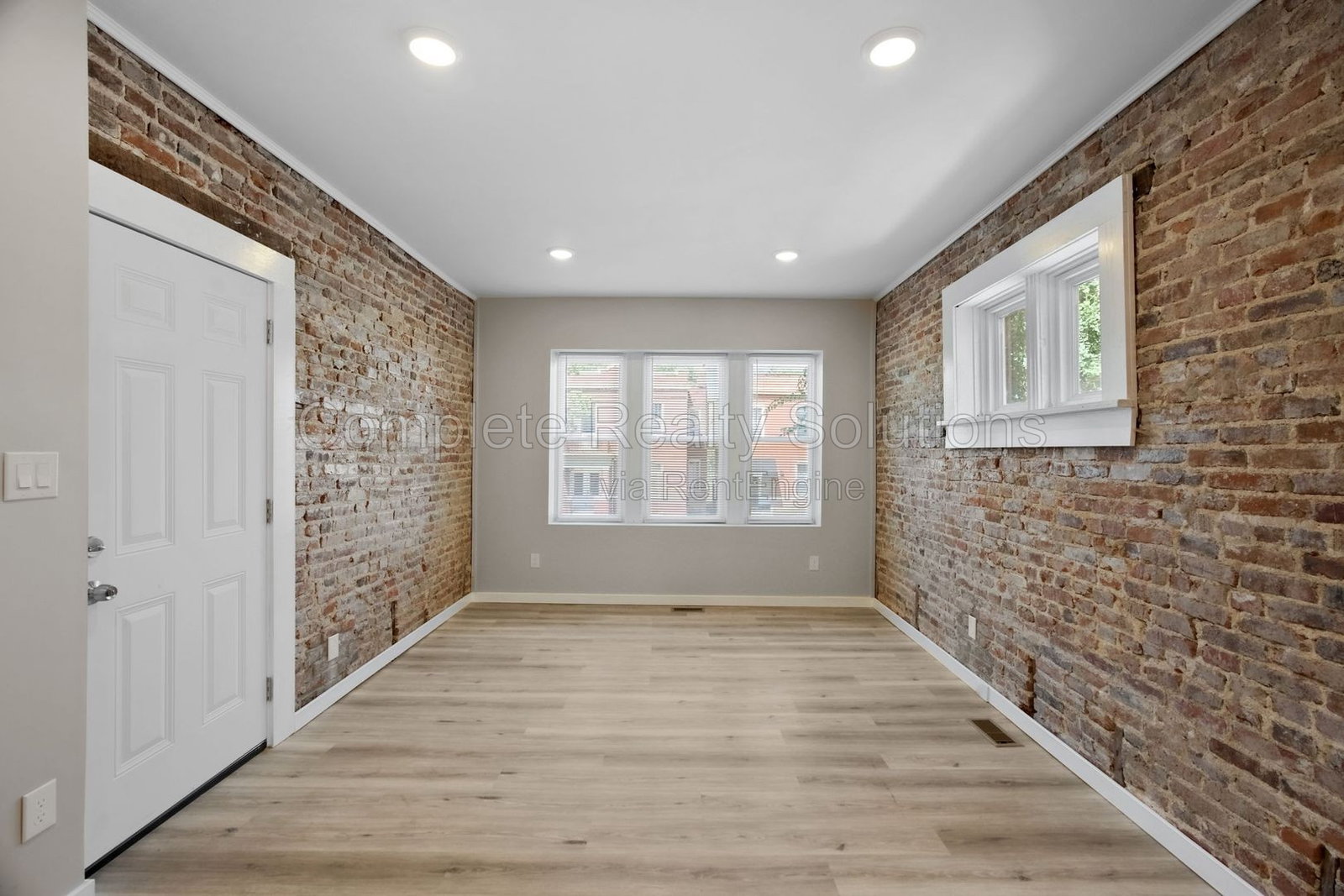 Gallery Image 18