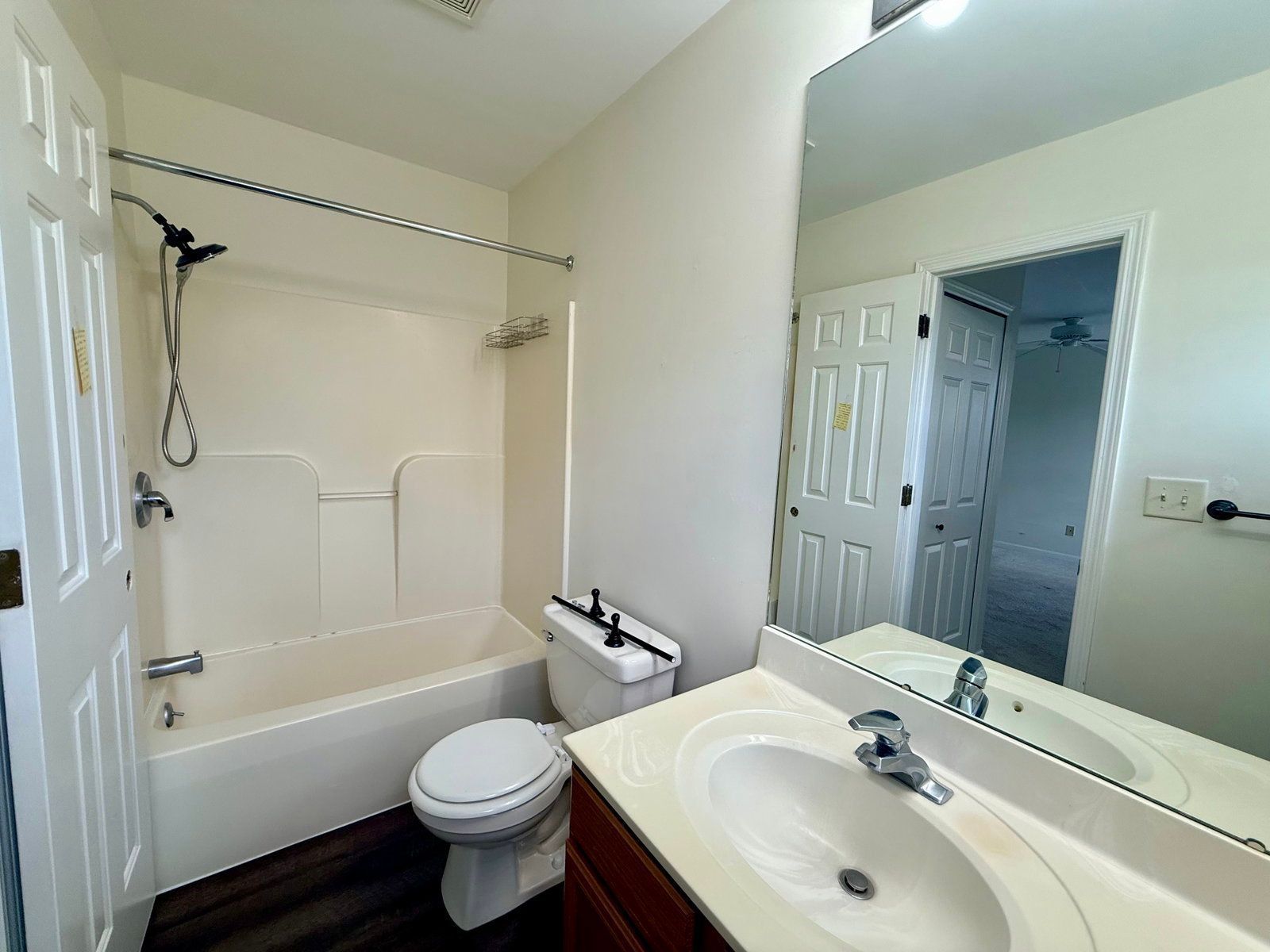 Gallery Image 14