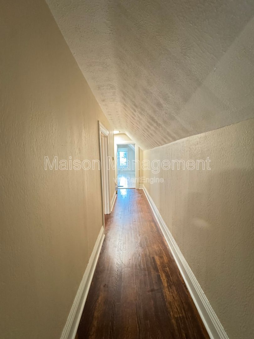 Gallery Image 11