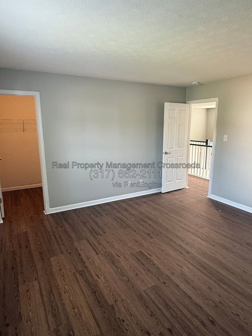 Gallery Image 37