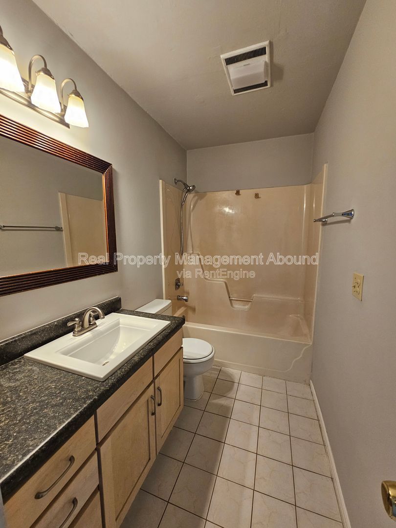 Gallery Image 14