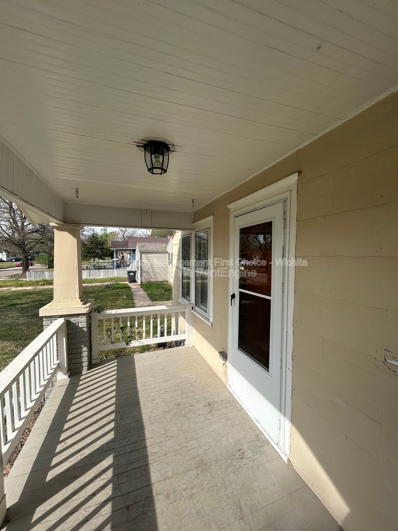 Gallery Image 15