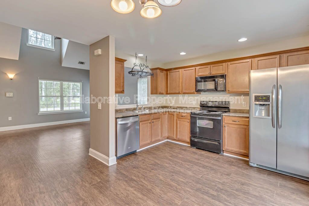 Gallery Image 14
