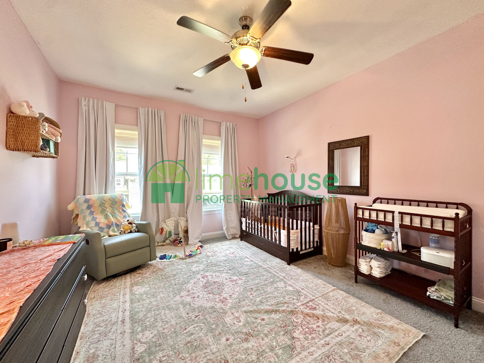 Gallery Image 13