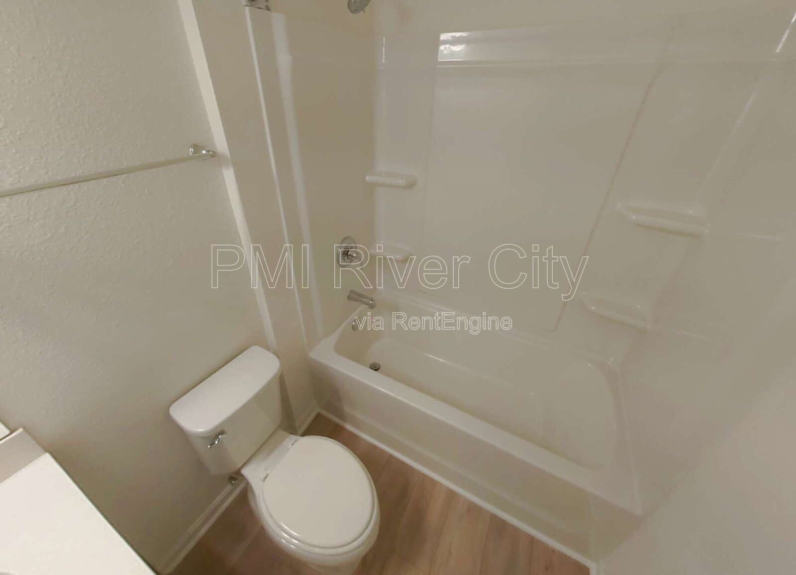 Gallery Image 21