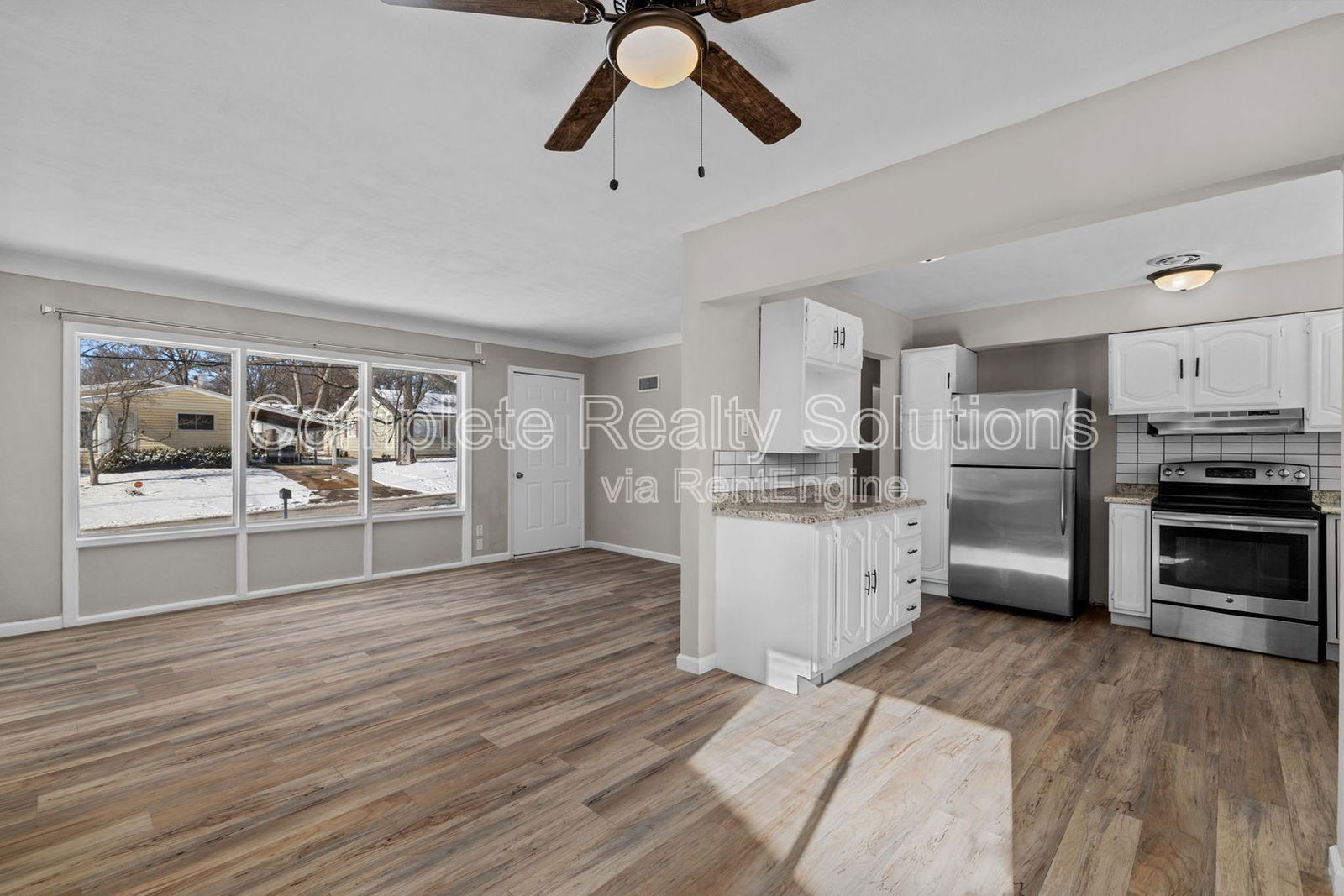 Gallery Image 13