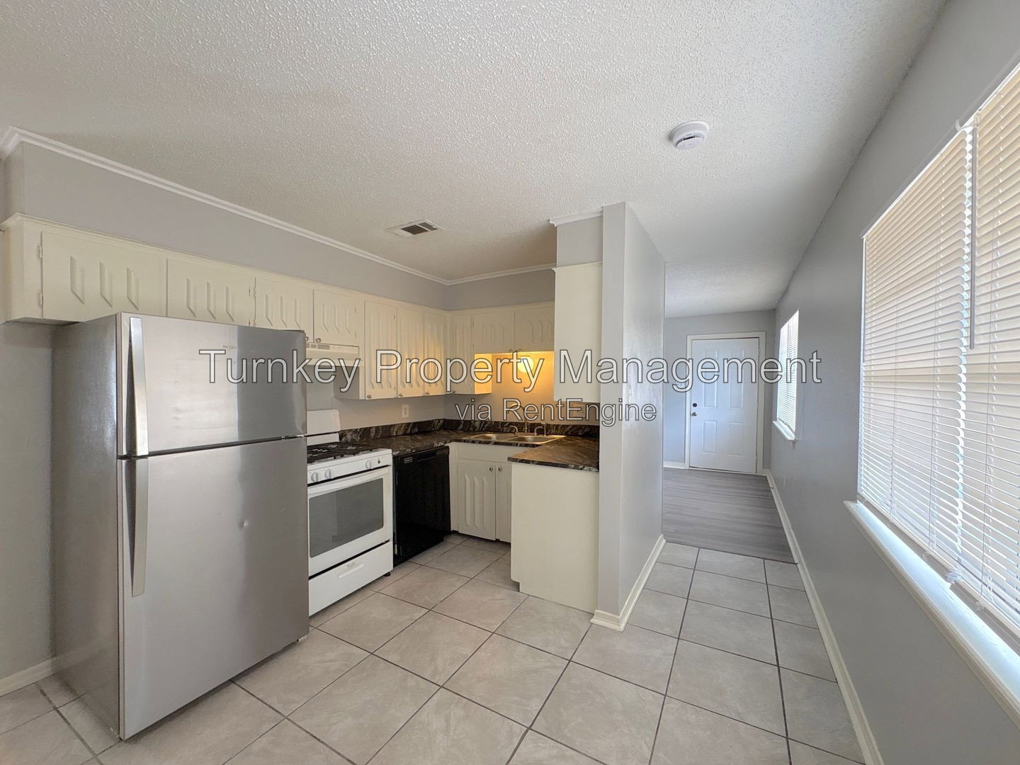 Gallery Image 0