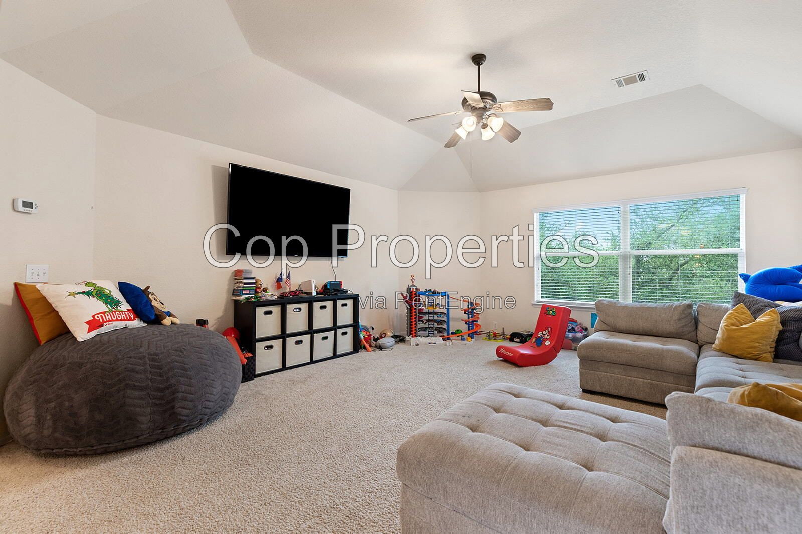 Gallery Image 16