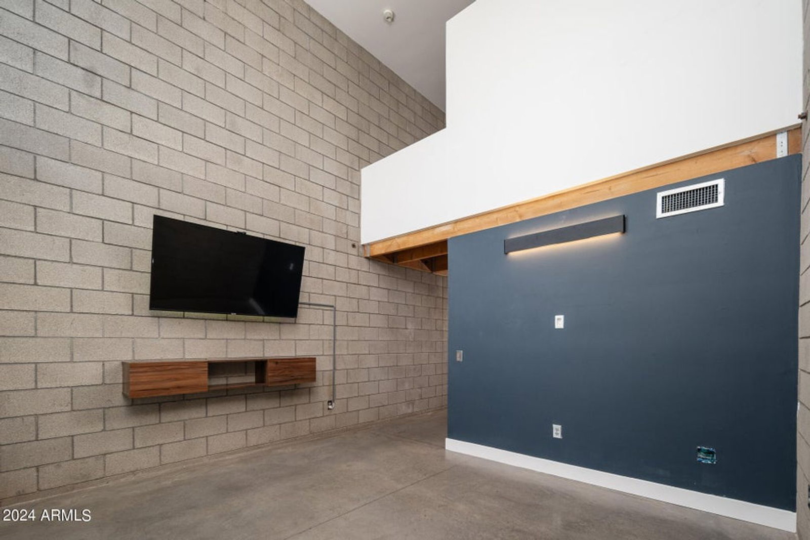 Gallery Image 18