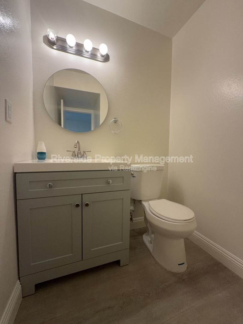 Gallery Image 14