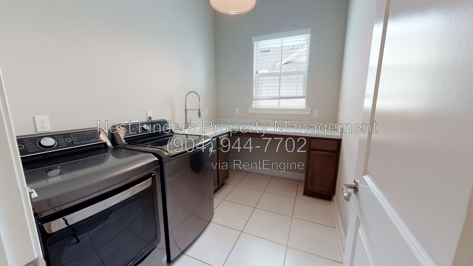 Gallery Image 17
