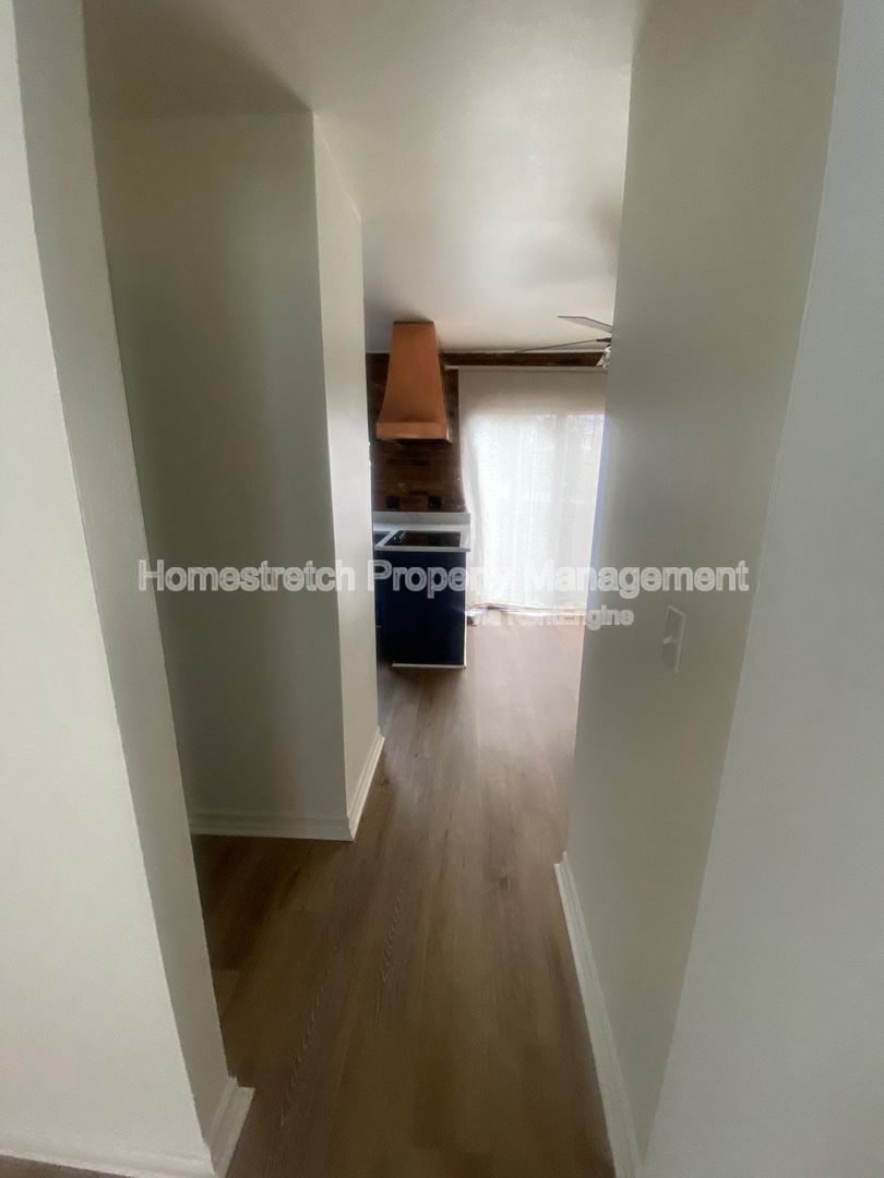 Gallery Image 16