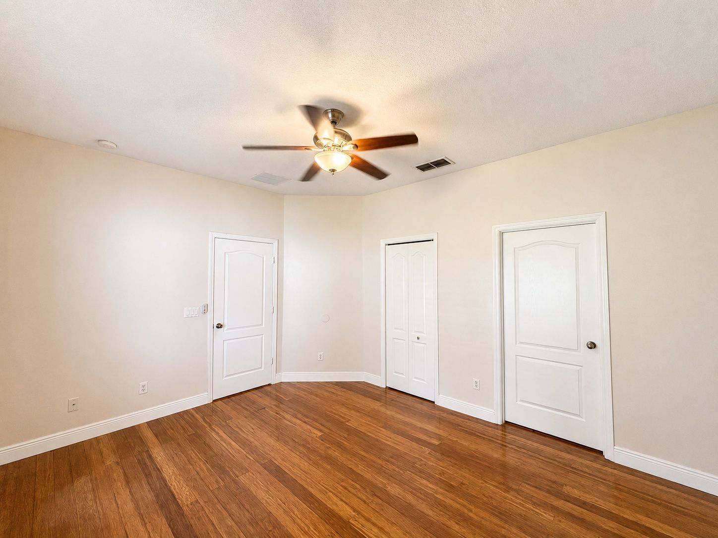 Gallery Image 16