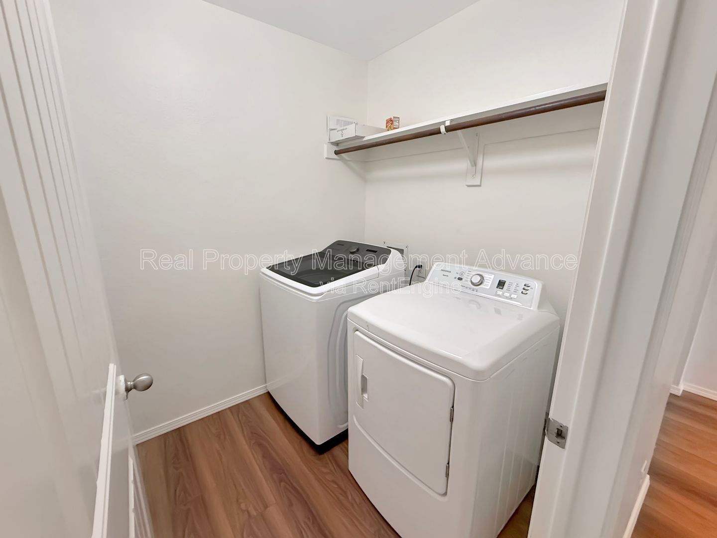 Gallery Image 16