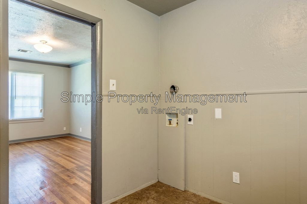 Gallery Image 13