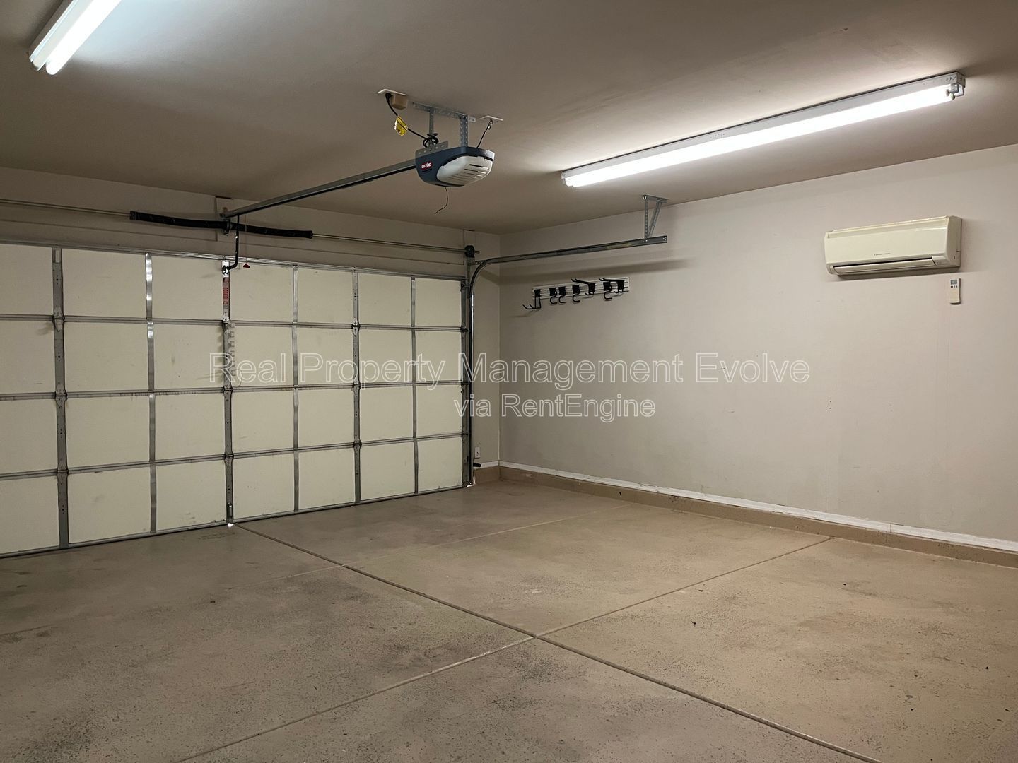 Gallery Image 30