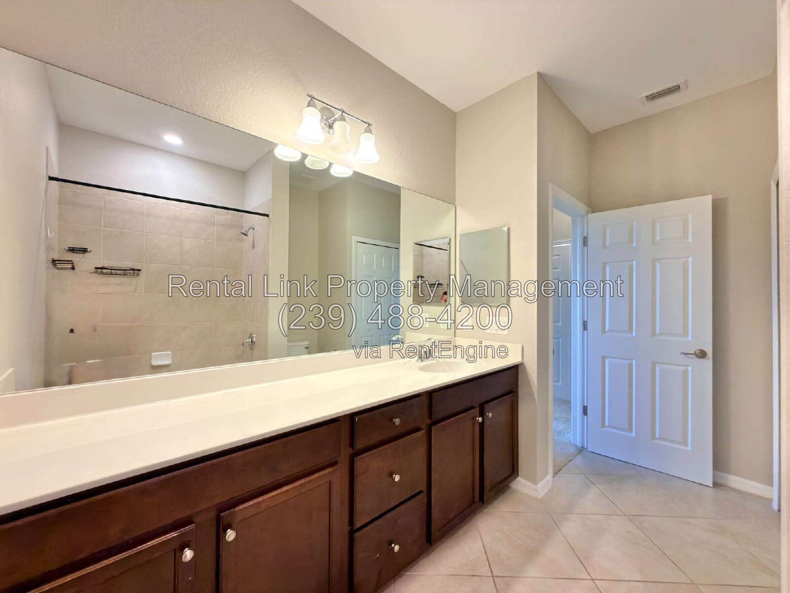 Gallery Image 38