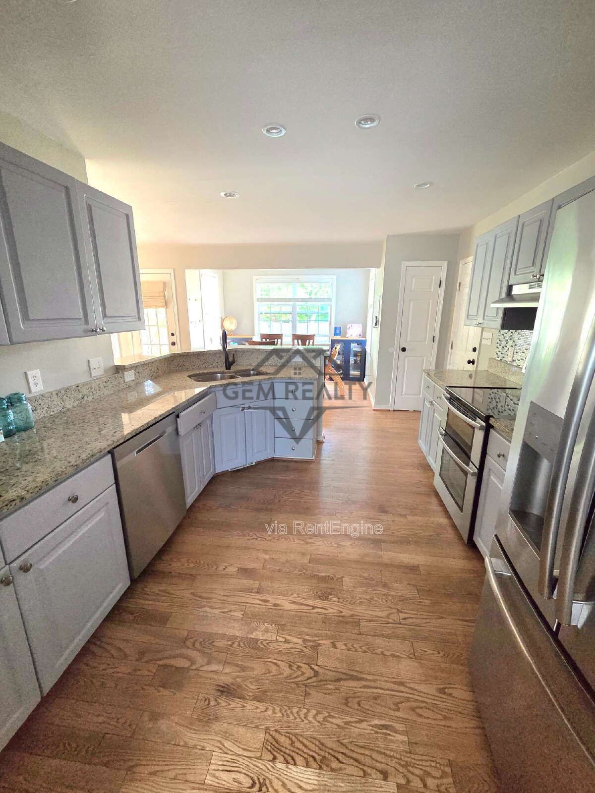 Gallery Image 52
