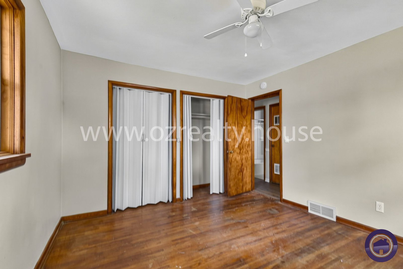 Gallery Image 17