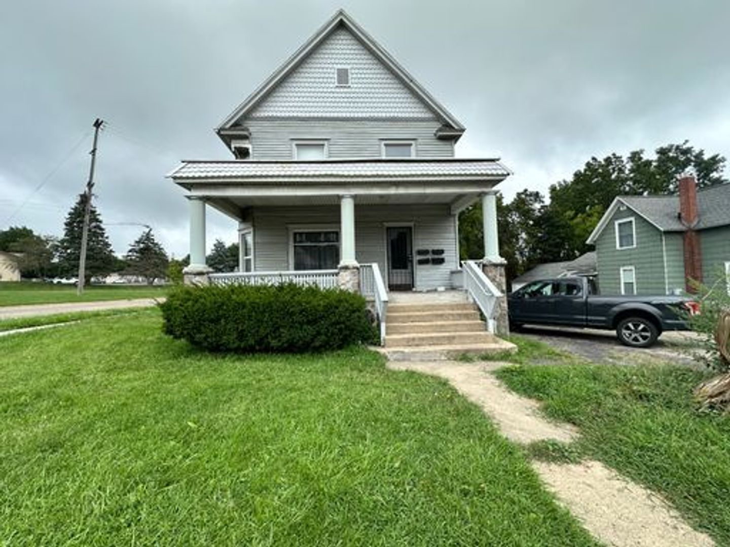 Gallery Image 0