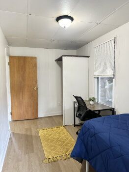 Gallery Image 0