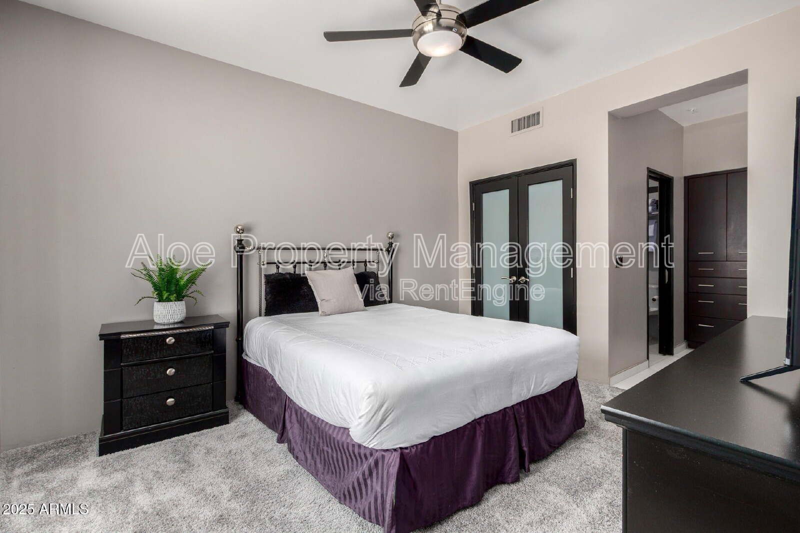 Gallery Image 36