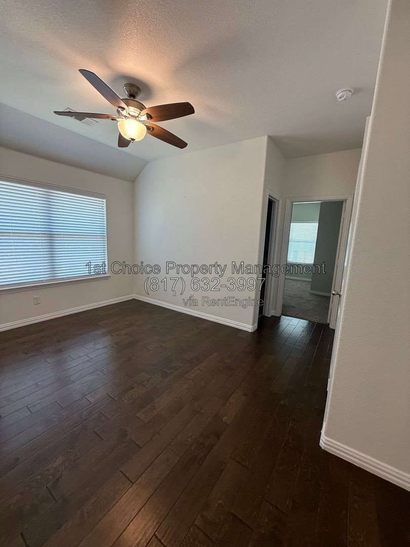 Gallery Image 17