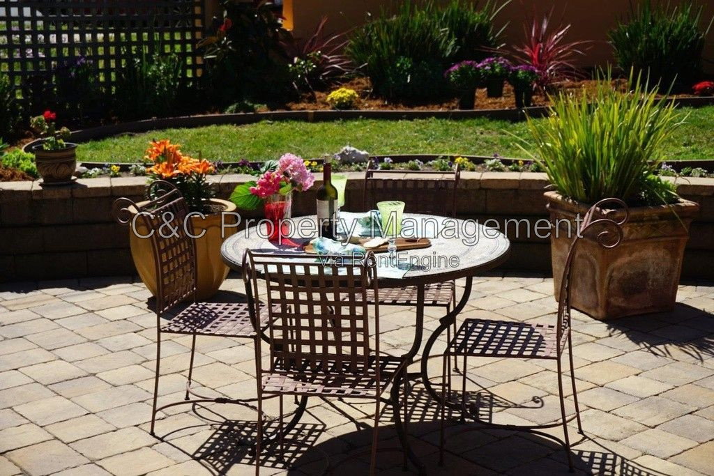 Gallery Image 17