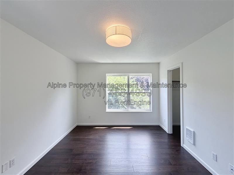 Gallery Image 23