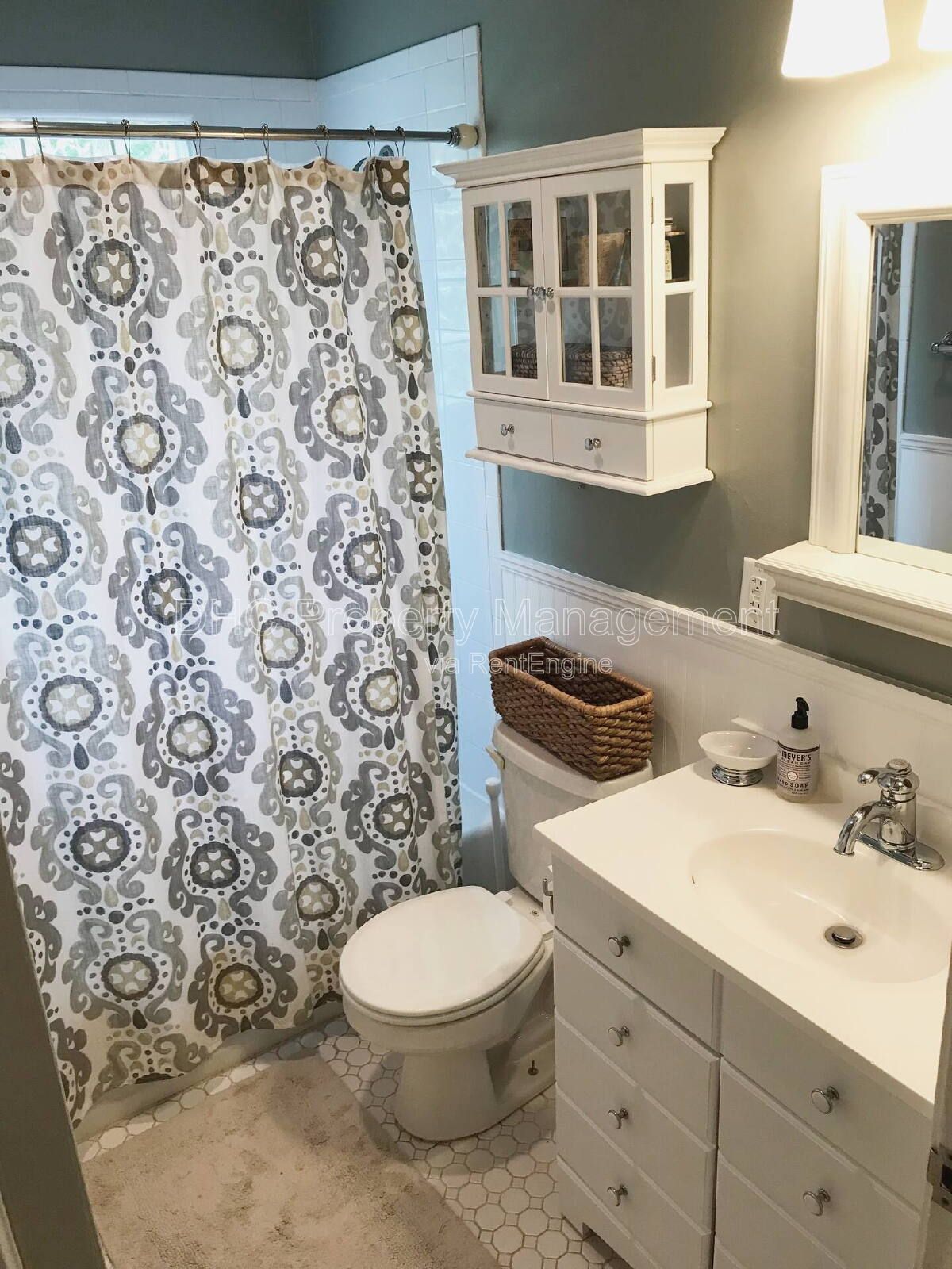 Gallery Image 13