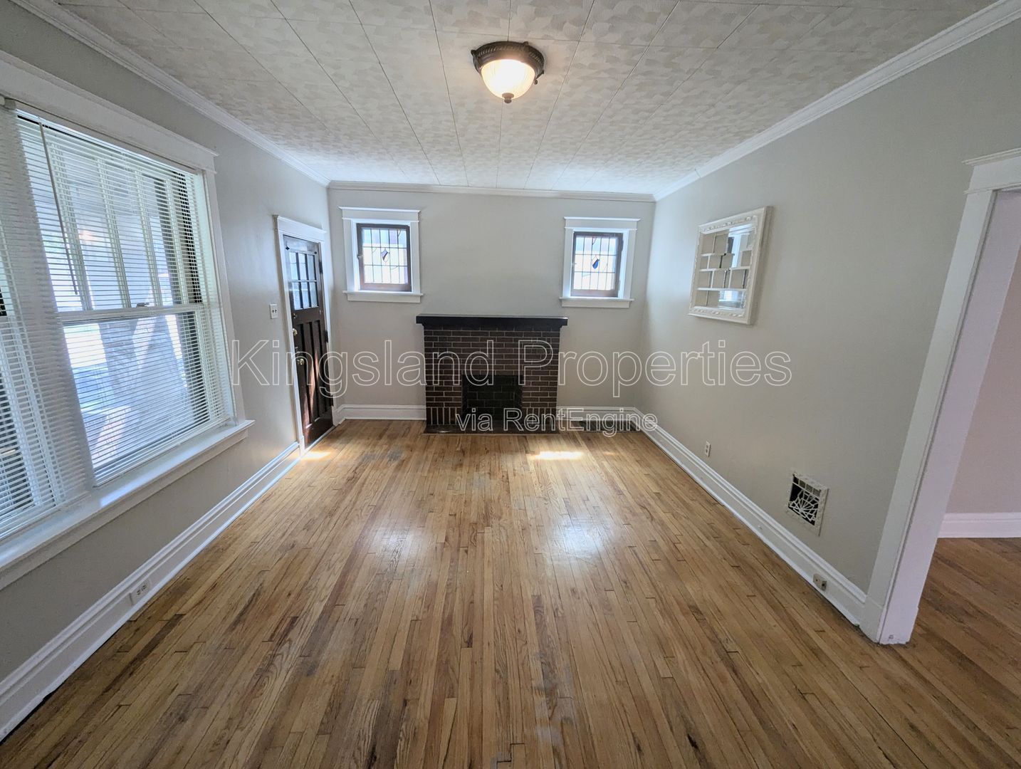 Gallery Image 9