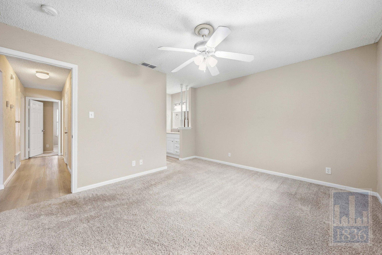 Gallery Image 37
