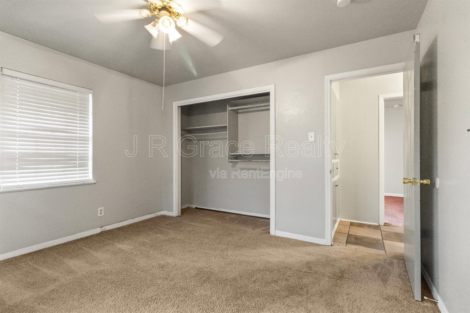 Gallery Image 17