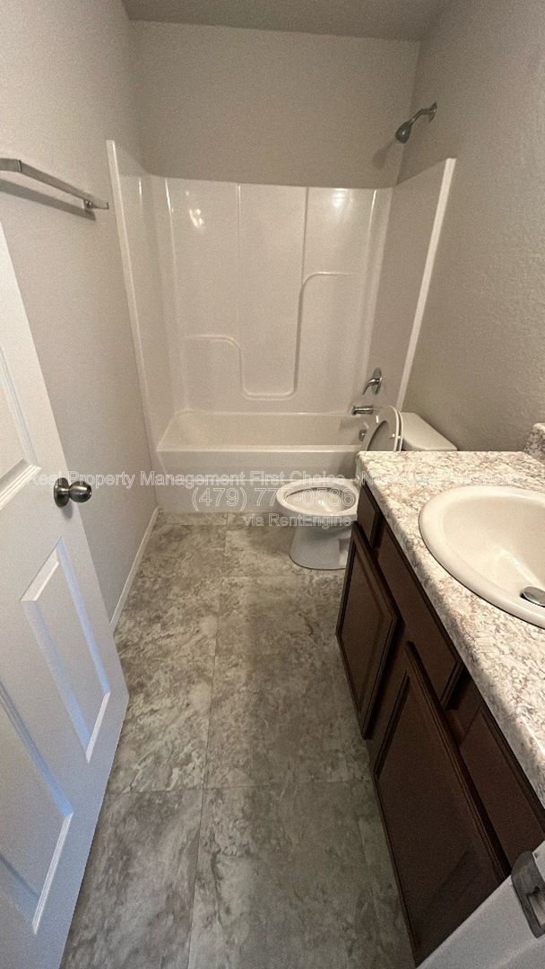 Gallery Image 31