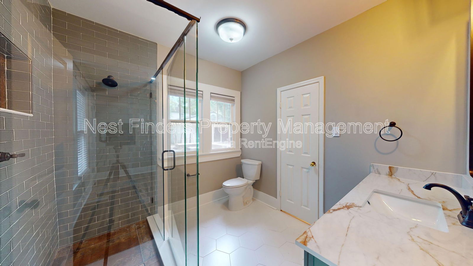 Gallery Image 18