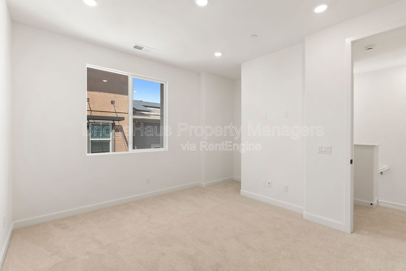 Gallery Image 25