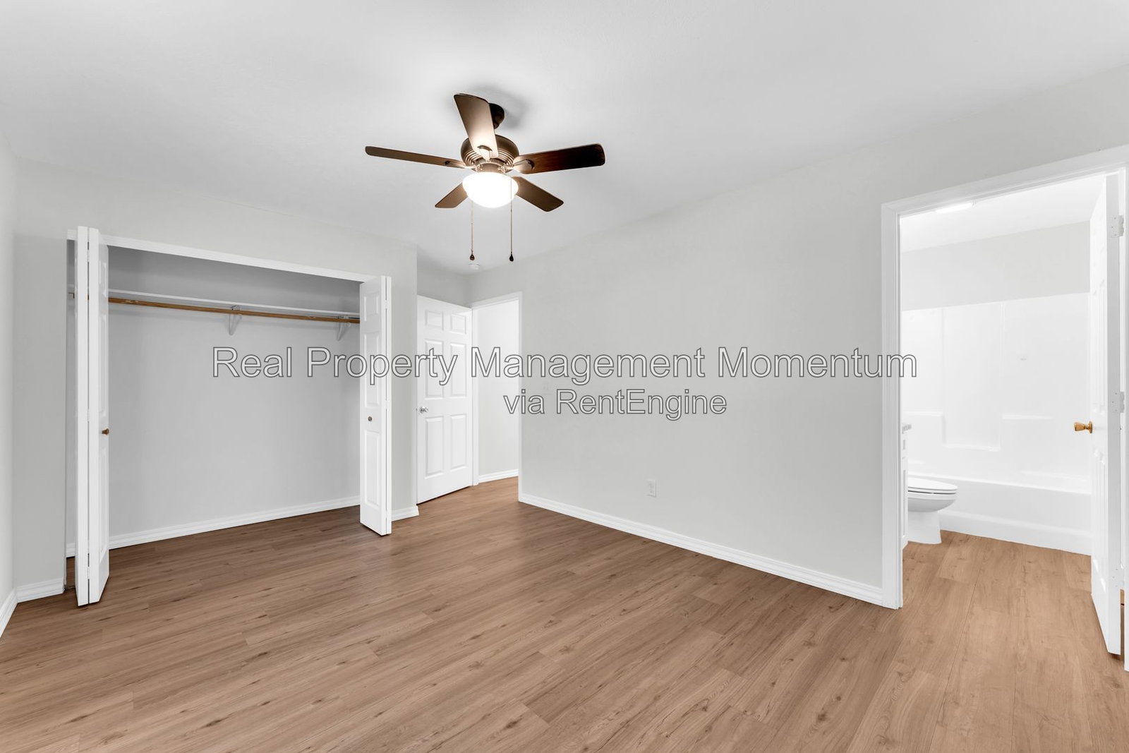 Gallery Image 16