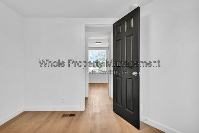 Gallery Image 19